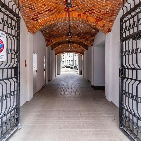 Apartament Z Osobna Sypialnia W Pieknej Kamienicy W Centrum 弗罗茨瓦夫 外观 照片