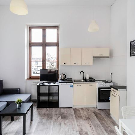 Apartament Z Osobna Sypialnia W Pieknej Kamienicy W Centrum 弗罗茨瓦夫 外观 照片